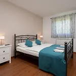 Marina I By Interhome