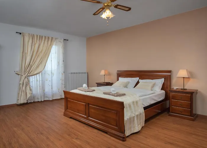 Vikendica Marina I By Interhome Porec